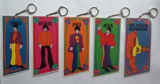 Beatles Yellow Submarine Original Complete Set of 5 Plastic Keychains Keyrings