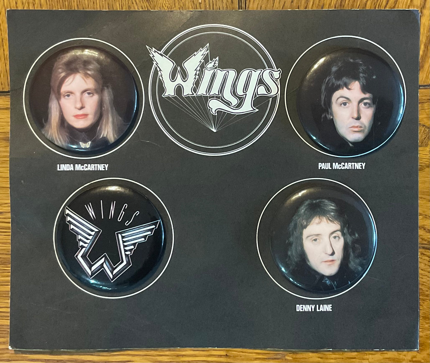 Beatles Paul McCartney Wings Original Set of 4 Button Pin Badges on Backing Card 1970s