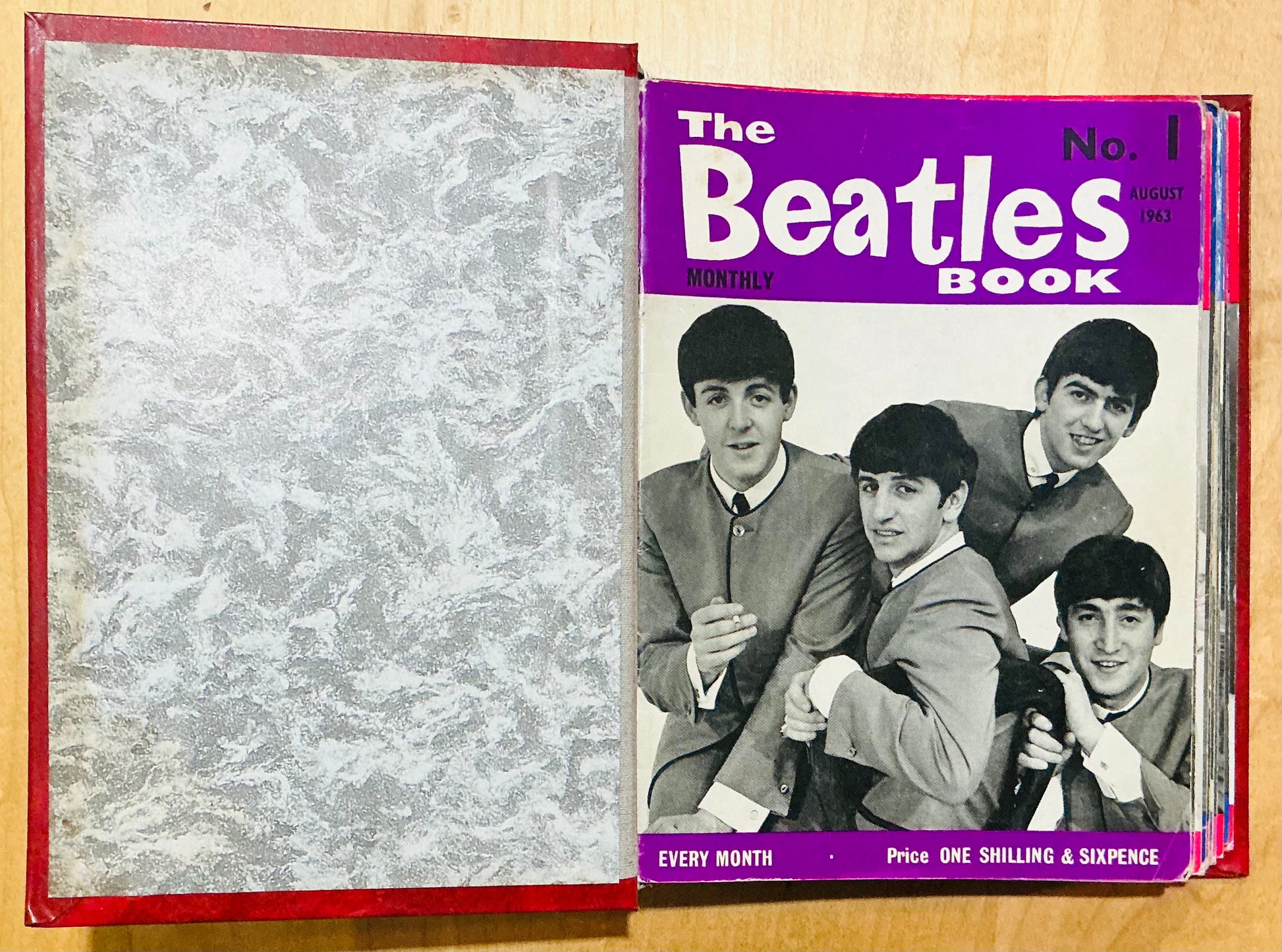 Beatles Original Complete Set The Beatles Book Monthly Magazine 1-77 With Binders